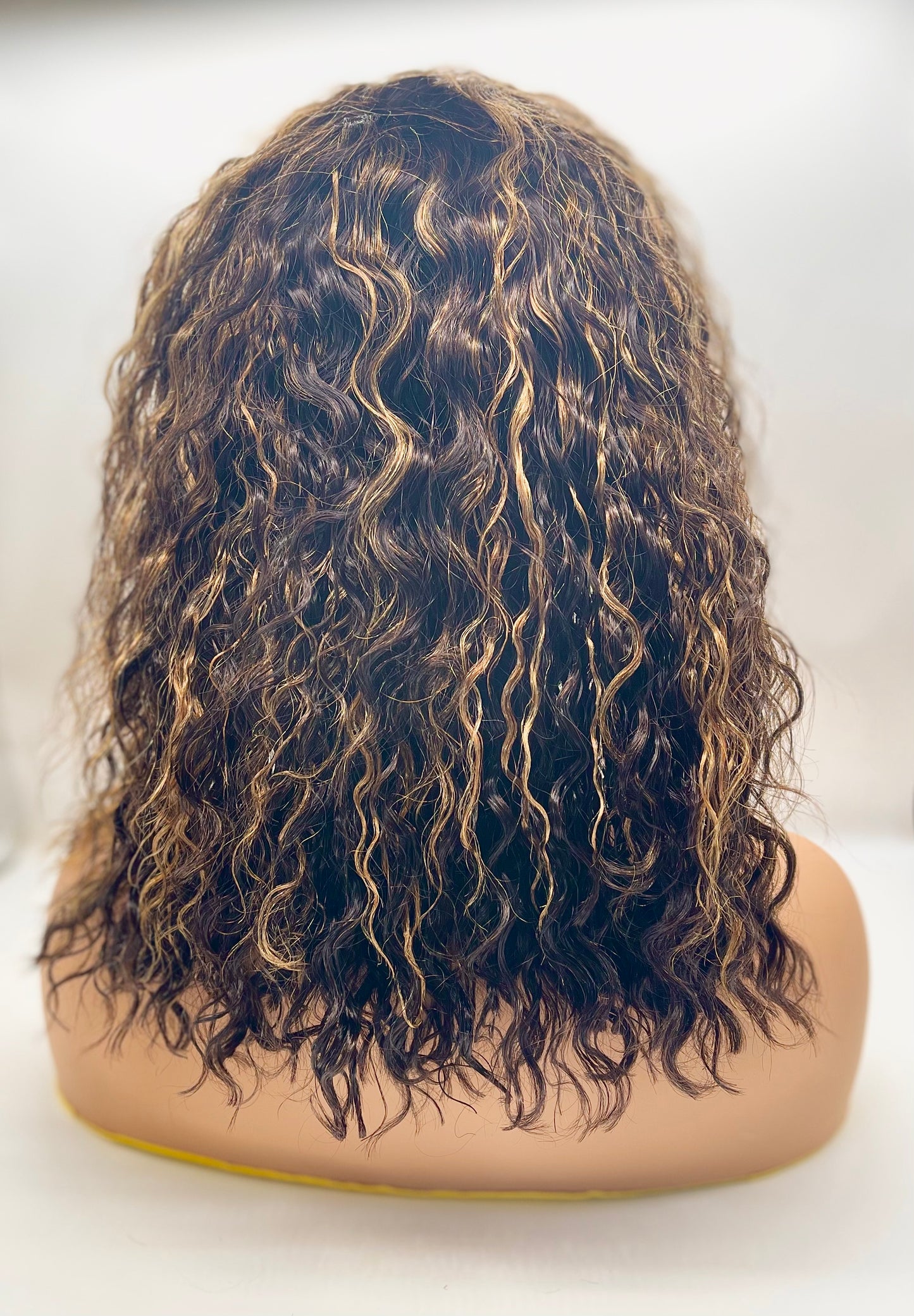 Honeycomb Deepwave Bob - The Boss Beauty Boutique