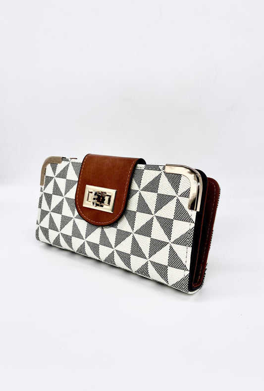 L Wallet(beige) - The Boss Beauty Boutique